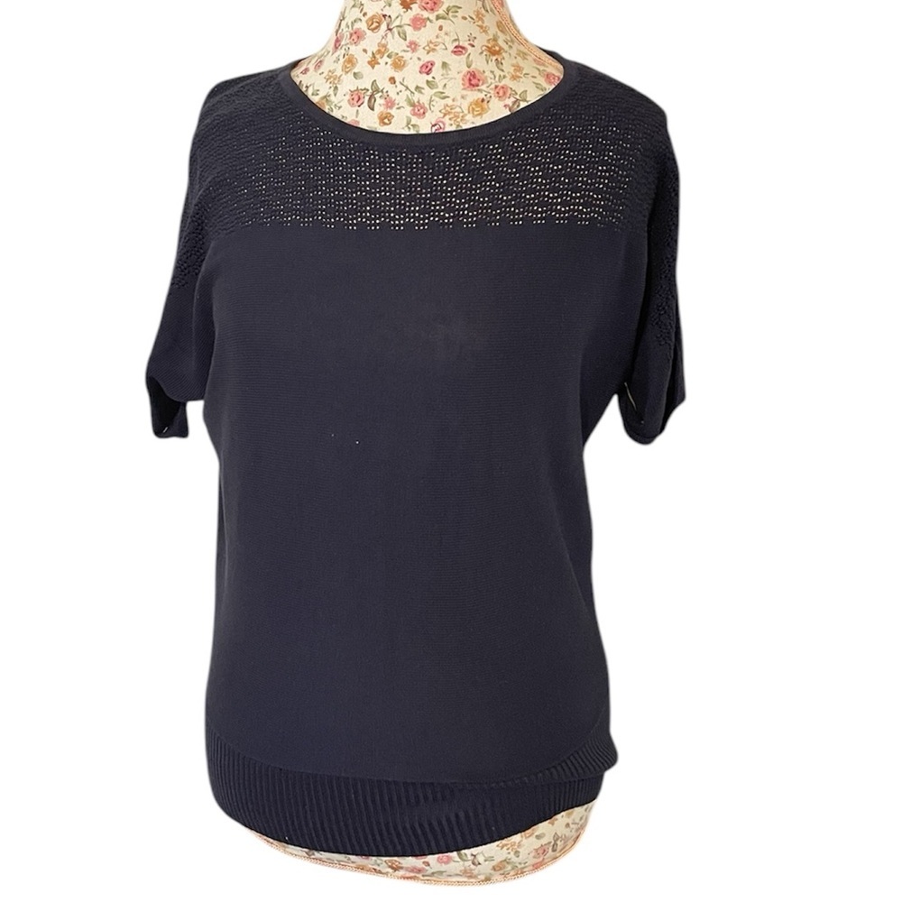New York & Company Women Sweater Small Short Sleeve Knit Blouse Elegant Navy Top